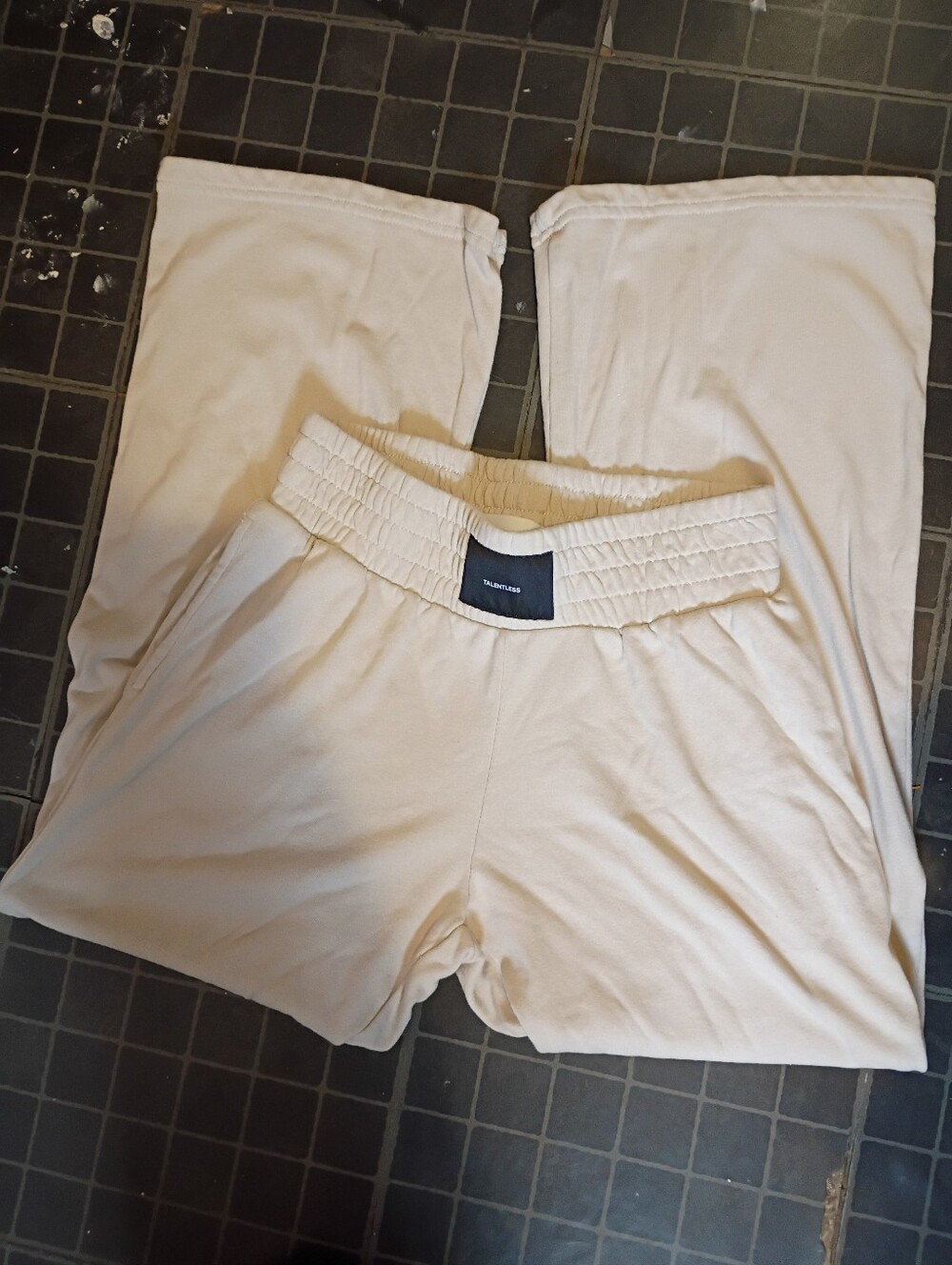 TALENTLESS Cream Elastic-Waist Pants